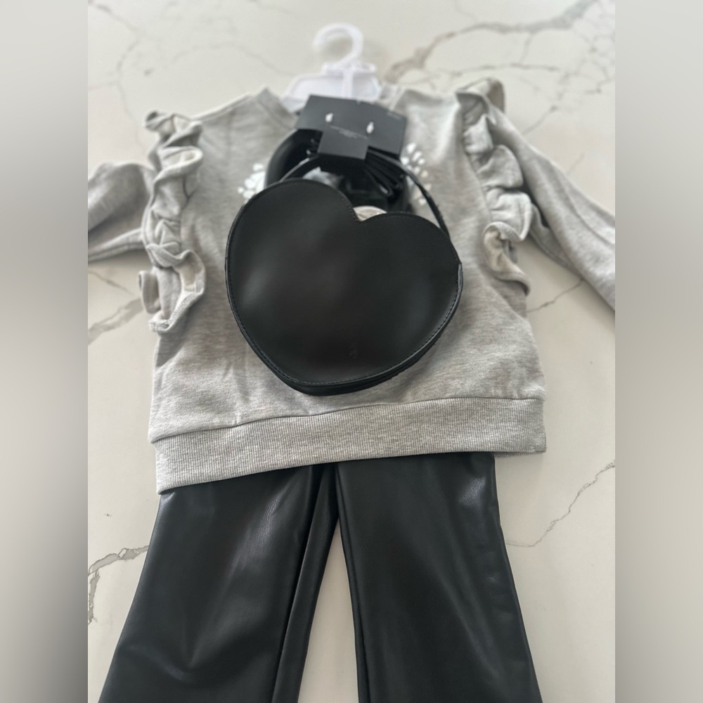 Toddler outfit New!